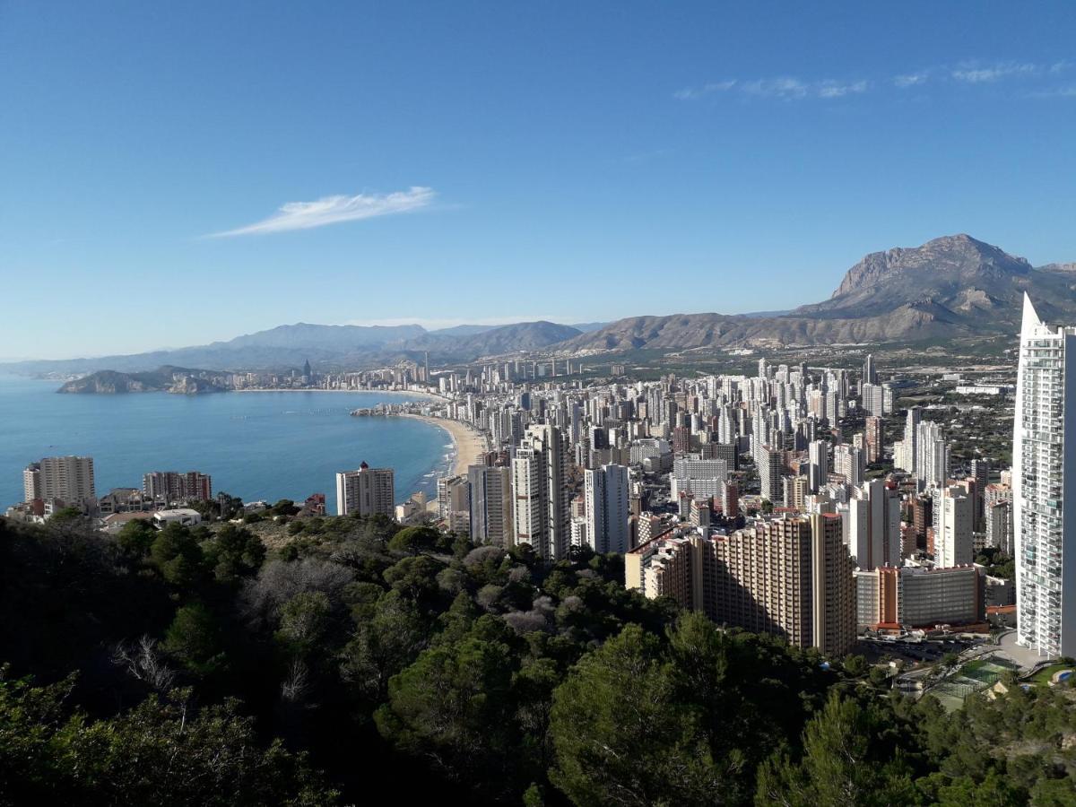Holiday Apartment 5 Min To Levante Beach Benidorm Extérieur photo